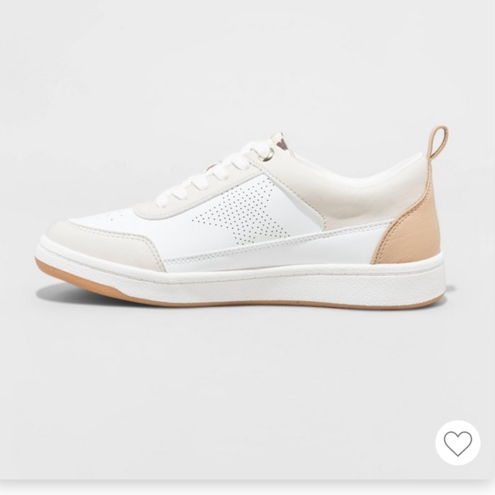 Universal Thread Rena Sneaker - Picture 3 of 4